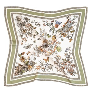 Écharpe élégante à imprimé papillon et botanique, accessoire de mode de luxe inspiré de la nature, carrée, pour boutique, resort et voyage - Product Image 1