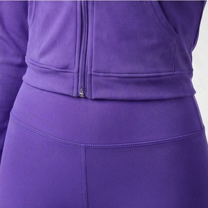 Ensemble de yoga et de fitness pour femmes : Soutien-gorge de sport, leggings, tenue de gym, vêtements de sport personnalisables avec logo, vêtements athlétiques pour l'exercice - Product Image 5