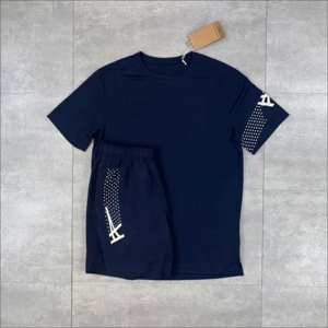 Conjunto Deportivo de 2 Piezas para Hombre, Transpirable, de Secado Rápido, 100% Poliéster, Camiseta y Pantalones Cortos con Diseño de Icono, Corte Holgado, para Gimnasio, Entrenamiento, Running - Product Image 1