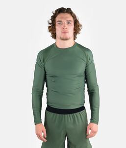 Rashguards à manches longues personnalisés pour BJJ MMA, design sur mesure avec logo, pour hommes et femmes - Product Image 2