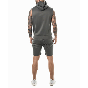 Ensemble gilet sans manches à capuche gris et short pour homme, couleur unie, respirant, en polyester, tenue décontractée d'été - Product Image 1