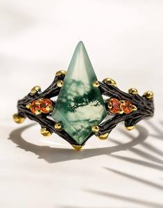 Bague Vintage en Agate Mousse Certifiée IGI, Bijou de Mariage Vert Terreux, Charme Antique, Inspiration Nature, Intemporel - Product Image 1