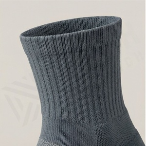 Crew <b>Socks</b> Geometric Pattern Breathable <b>Running</b> <b>Socks</b> for Adults Summer Sport Wear Standard Thickness Knitted Design - Product Image 4