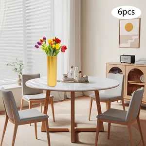 Florero de Metal Dorado Contemporáneo Hecho a Mano, Soporte Premium para Arreglos Florales para Arquitectos, Diseñadores de Interiores y Casas de Lujo - Product Image 6