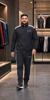 REXFIT SPORTS 2026 Ensemble de survêtement personnalisé en nylon noir avec bandes latérales blanches, veste zippée intégrale et pantalon, ensemble de vêtements de sport à marque privée