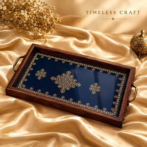 Elegante Bandeja de Servir Moderna de Madera Natural Esmaltada |   Plato Rectangular con Asas, Diseño Geométrico Azul Marino y Dorado, para Café, Té y Comida - Product Image 3