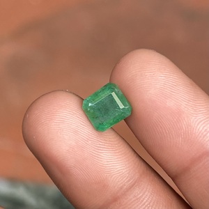 Esmeralda Zambiana Natural de 3 Quilates, Corte Escalonado, Verde Intenso, Gema Suelta para Joyería Fina de Primera Calidad - Product Image 5