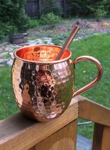 Juego de tazas de cobre para bebidas, tazas con efecto cascada oculto, reutilizables, premium, para servir cócteles, duraderas, de colección. - Product Image 2