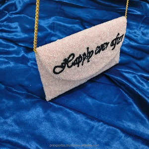 กระเป๋าคลัทช์งานแต่งงานสุดหรู ทำมือจากผ้าซาตินประดับลูกปัด ปักอักษรย่อตามสั่ง ปิดด้วยแม่เหล็ก เหมาะสำหรับงานเลี้ยงตอนเย็น - Product Image 5