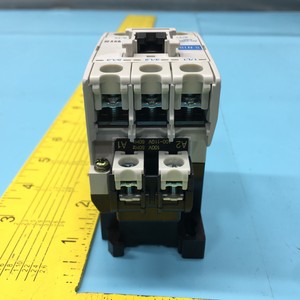 Contactor de CA Mitsubishi S-N18, bobina AC110V - Equipos y piezas semiconductores de confianza de la marca global Legacy - Product Image 3
