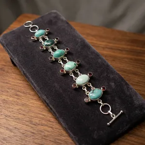 Bracelet à maillons en argent 925 pour femme, style ethnique vintage, serti de turquoise et de grenat - Product Image 4