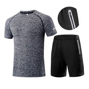 Traje de jogging de verano personalizado para hombre, conjunto corto de 2 piezas con 100% de algodón, camiseta en blanco y pantalones cortos - Product Image 5