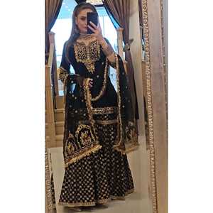 SSR Designer Ensemble de costume de fête noir pour femmes avec haut-Plazzo et Dupatta Heavy Embroidery Work Size m - Product Image 1