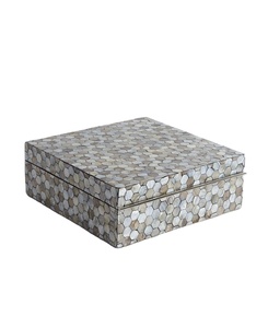 Lámpara Decorativa de Nácar para el Hogar: Ideas de Decoración Rectangular con Piedra, Interiores Iridiscentes de Capas Ricas y Detalles Opulentos de Lujo - Product Image 4