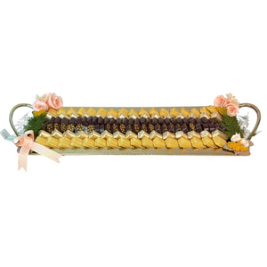 Plateau à chocolat en métal au design élégant et finition polie, plateau de service de luxe pour mariage et occasions spéciales - Product Image 5