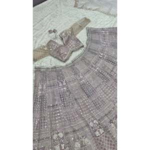 Vestido de Noche de Diseñador, Elegante Lehenga Choli con Bordado de Hilo y Lentejuelas para Fiestas - Product Image 4