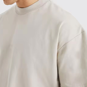เสื้อยืดคอกลมแขนสั้นสีขาวล้วนทรงโอเวอร์ไซส์สำหรับผู้ชาย ผ้าฝ้ายเจอร์ซีย์ถัก 100% ย้อมสีพื้น ขายออนไลน์ - Product Image 2