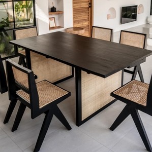 Ensemble de salle à manger scandinave moderne en bois, table rectangulaire avec chaises à dossier en rotin pour la salle à manger à domicile - Product Image 1