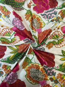 Beautiful Gold Line Cambric 60x60/92x88 Pure Cotton Organic Eco-Friendly Printed Fabric 44 Inches Width for Curtains Bags Boys - Product Image 3