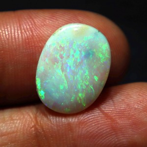 Opale naturelle australienne de 5 carats, pierre précieuse solide de Coober Pedy, feu vert fantastique, faite à la main pour la fabrication de bijoux - Product Image 3