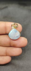 สร้อยคอจี้รูปหิ่งห้อยแฟชั่น ดีไซน์เรียบง่าย ประดับมูนสโตน สำหรับผู้หญิง - Product Image 5