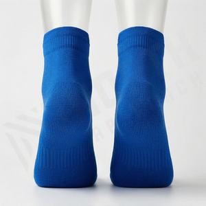 Chaussettes de sport en coton fines, respirantes et absorbantes, couleur personnalisée, performance athlétique, entraînement en salle de sport, fitness, course à pied - Product Image 2