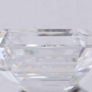 เพชรทรงสี่เหลี่ยม Asscher Cut เพาะเลี้ยงในห้องปฏิบัติการ น้ำหนัก 1.5 กะรัต สี E ความสะอาด VS1 รับรองโดย IGI คุณภาพเยี่ยม เหมาะสำหรับแหวนหมั้น ราคาขายส่ง - Product Image 3