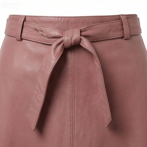 Jupe midi trapèze en similicuir PU pour femme, taille élastique, détail nœud, couleur unie, style minimaliste, toutes saisons - Product Image 4