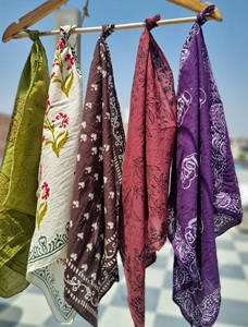Lot de bandanas 100% coton faits main, foulards imprimés au bloc, bandeaux bohèmes, bandanas indiens à motifs floraux, foulards pour cheveux assortis, cadeau pour femmes - Product Image 2
