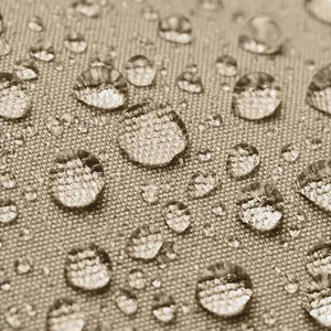 Veste softshell pour homme à capuche, résistante à l'eau, à usage prolongé, avec intérieur en polaire chaud et poches sécurisées, idéale pour l'hiver. - Product Image 6