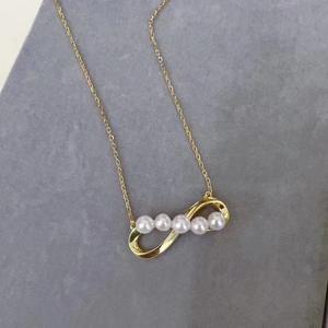 Collar de Perlas de Agua Dulce de Alta Gama con Colgante de Girasol, Diseño Único, Joyería Abierta para Colgar - Product Image 3