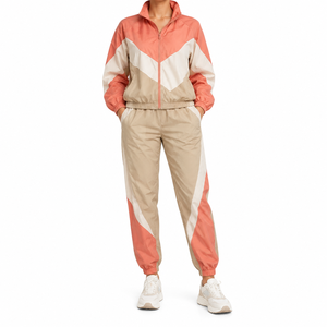 Ensemble de survêtements imperméables 2 pièces pour femmes, personnalisable avec logo, en nylon/coton mi-lourd, coupe-vent décontracté à capuche - Product Image 2