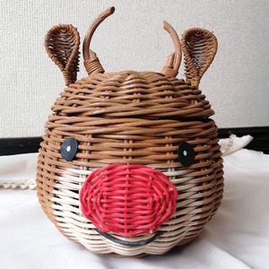 Cesta navideña de mimbre con diseño de Papá Noel, hecha a mano, para regalo, exhibición y almacenamiento. - Product Image 2