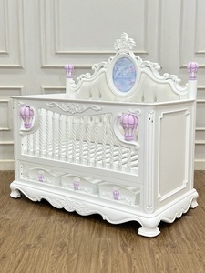 Cuna de Bebé Elegante y Lujosa de Madera Maciza Tallada a Mano, Diseño Clásico, Muebles de Guardería de Estilo Real - Product Image 4