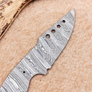Kit de couteau de chasse et de bushcraft DIY en acier Damas Nordic Forge, lame vierge EDC à pointe tombante, forgé, à lame pleine, OEM - Product Image 4
