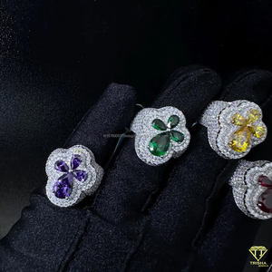 Anillo de Diamantes Cultivados en Laboratorio con Diseño Floral de Lujo, Chapado en Oro Blanco, Joyería de Moda - Product Image 5