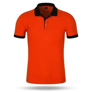 Polo Negro para Hombre con Cuello y Puños Rojos, Manga Corta, Tejido de Punto, Diseño de Color Sólido, Corte Regular - Product Image 6