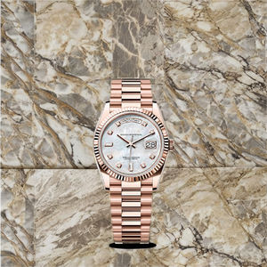 Reloj de Acero Inoxidable de Alta Calidad en Tono Dorado con Marcadores de Diamantes, Edición Limitada, Mecánico, de Lujo, Estilo Hip Hop, Vintage y Deportivo - Product Image 5