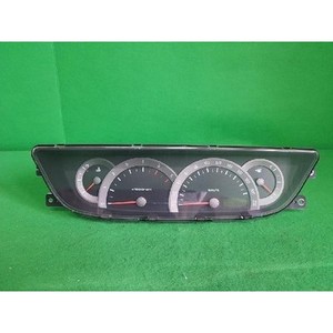 Velocímetro/Panel de Instrumentos Usado OEM 8020021000 para Rodius I 2004-2013 - Product Image 1