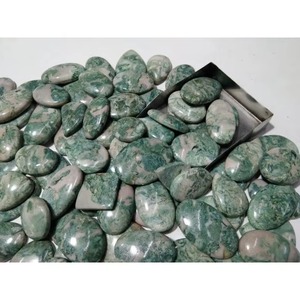 Piedra Preciosa Natural Verde Mariposite al por Mayor, Cuarzo Mica Cromado Pulido en Cabujón - Product Image 4