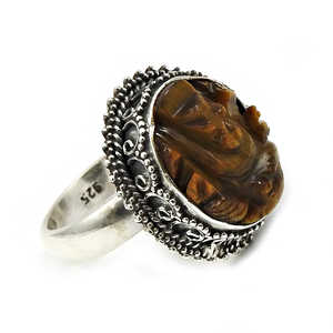 Anillo de Piedra Ojo de Tigre en Oferta con Diseño del Dios Ganesh, Hermoso Anillo Hindú Bohemio en Plata de Ley 925 - Product Image 1