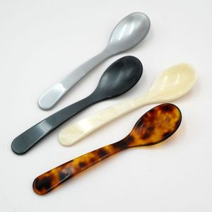 Cuillère en corne de buffle naturelle, artisanale, design classique, écologique, fabriquée à Uttar Pradesh - Product Image 4
