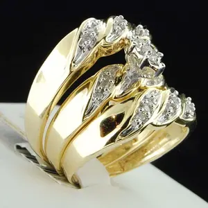 Anillo de Compromiso y Boda de Lujo Vintage con Moissanita de Corte Brillante, Chapado en Oro Amarillo sobre Plata de Ley 925 para Mujer - Product Image 4