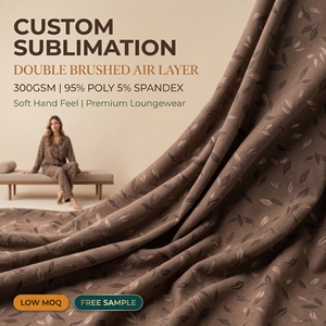 Tissu double brossé 300 GSM 90 % polyester 10 % élasthanne, impression par sublimation personnalisée, respirant, pour vêtements de détente et pyjamas, toucher doux - Product Image 1