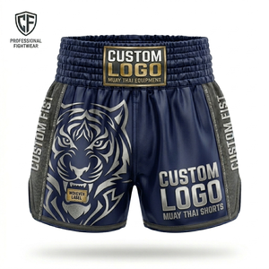Shorts de Muay Thai personnalisés avec logo OEM, satin de qualité supérieure, design haut de gamme, pantalons de boxe en gros, vêtements de combat pour hommes - Product Image 4