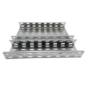 Bandeja portacables perforada galvanizada de gran venta para edificios comerciales con función de disipación de calor - Product Image 4