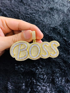 Colgante con Letra 'Boss' Chapado en Oro de 18K con Incrustaciones de Cristales de Imitación, Estilo Hiphop, Unisex, para Regalo - Product Image 2