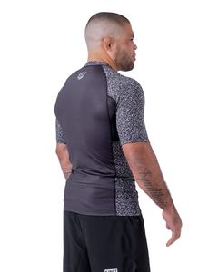 Traje de baño personalizado con estampado de protección UV Rash Guard Camiseta de surf de manga corta Rashguard para hombres - Product Image 3