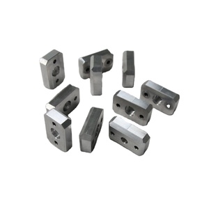 เวียดนาม โรงงานผลิตสแตนเลส บริการงานกลึง CNC ระดับพรีเมียม บริการตัดลวดด้วยไฟฟ้า (Wire EDM) บริการเจาะรู (Broaching) ได้รับการรับรองมาตรฐาน ISO9001 รับผลิตตามขนาดที่กำหนด - Product Image 4