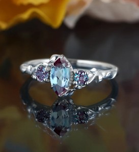 Bague de fiançailles et de mariage en argent sterling 925 plaqué or rose Alexandrite, pierre précieuse à changement de couleur, bijoux de mariée vintage, cadeau - Product Image 2